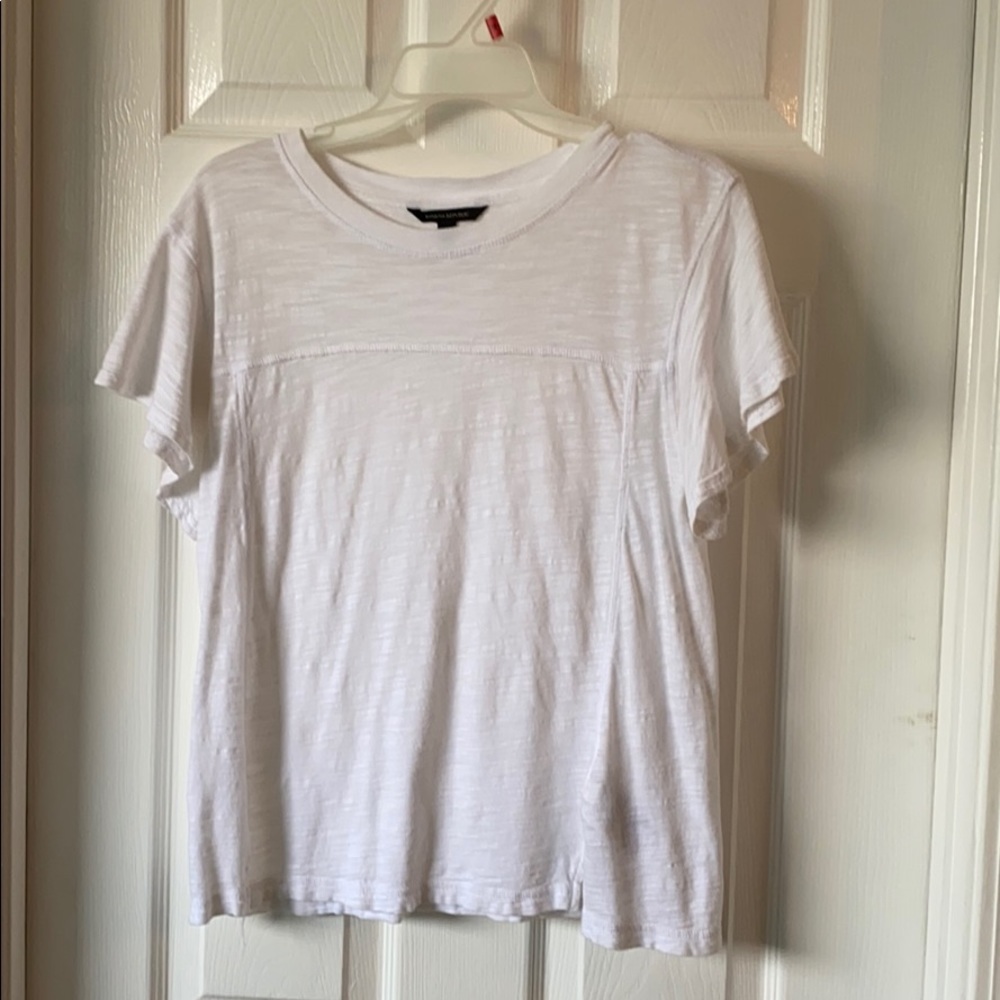White t shirt loose fit